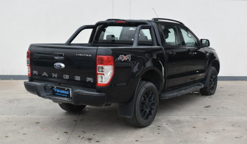 Ford Ranger Black Edition 3.2L 6AT lleno