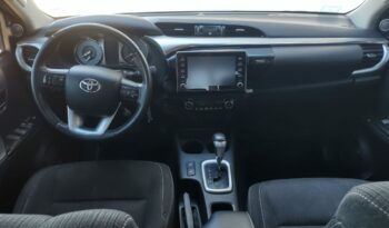 Toyota Hilux DC SRV 2.8 TDI 6AT 4X4 lleno